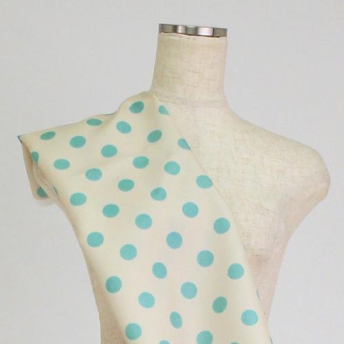 C0197　パステル緑×クリーム　水玉柄生地