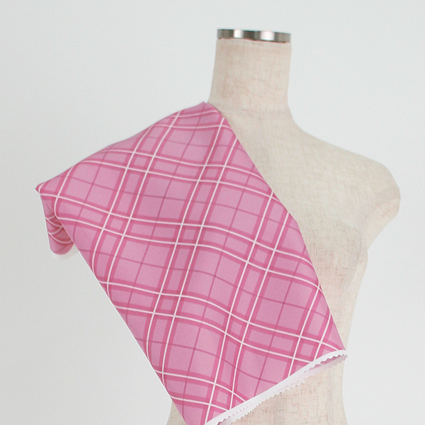C0370　ライトピンク　チェック柄生地
