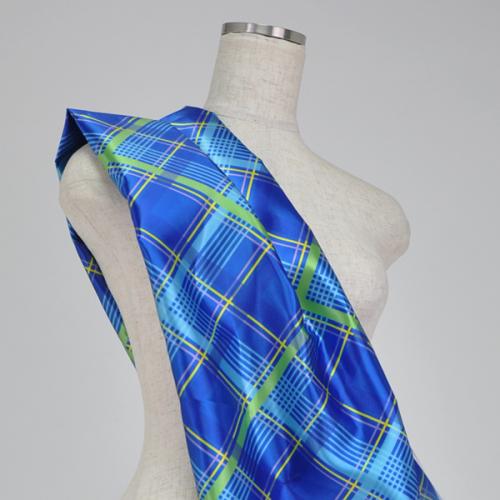 C0042　青ベース　チェック柄生地