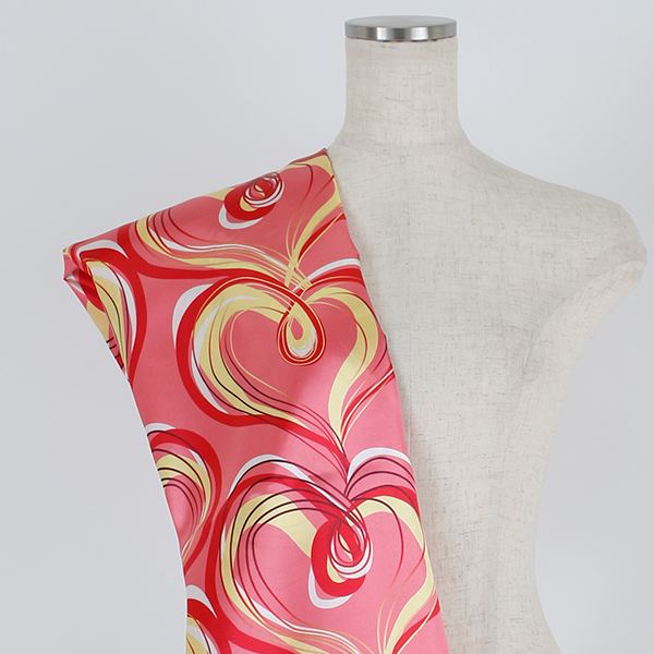 C0457　ピンクベース　ハート柄生地　拡大ver