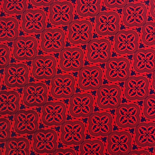 C0504　赤×紫アラベスク柄生地