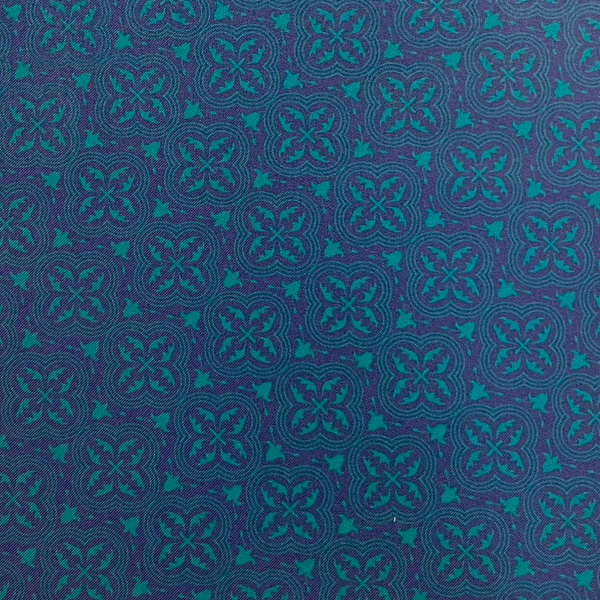 C0506　紫×青緑アラベスク柄生地