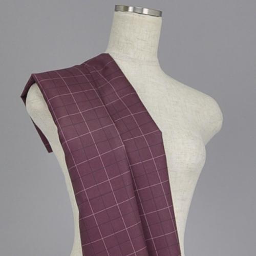 C0048　赤ベース　和風チェック柄生地