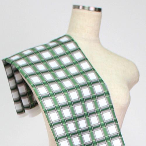 C0140　緑+白　チェック柄生地