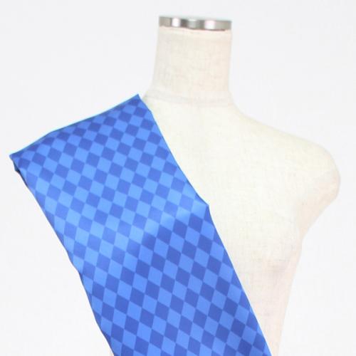 C0145　青　ダイヤ柄生地