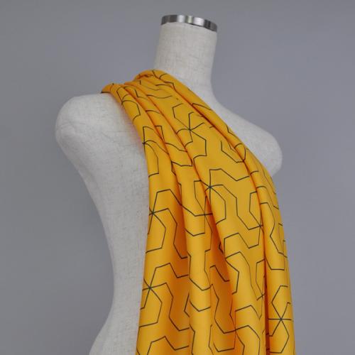 C0007　黄色ベース　黒ライン柄生地