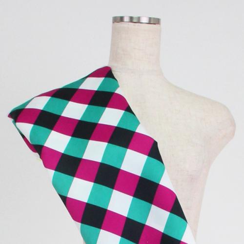 C0153　ピンク+緑+白　チェック柄生地