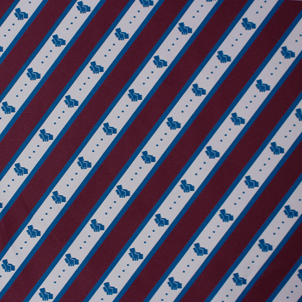 C0525　赤×青斜めストライプ柄生地