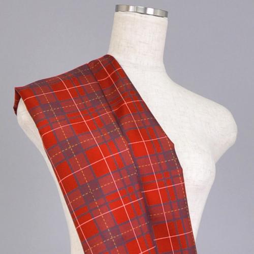 C0060　赤ベース　チェック柄生地