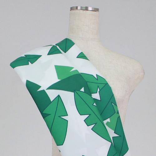 C0106 　葉っぱボタニカル柄生地