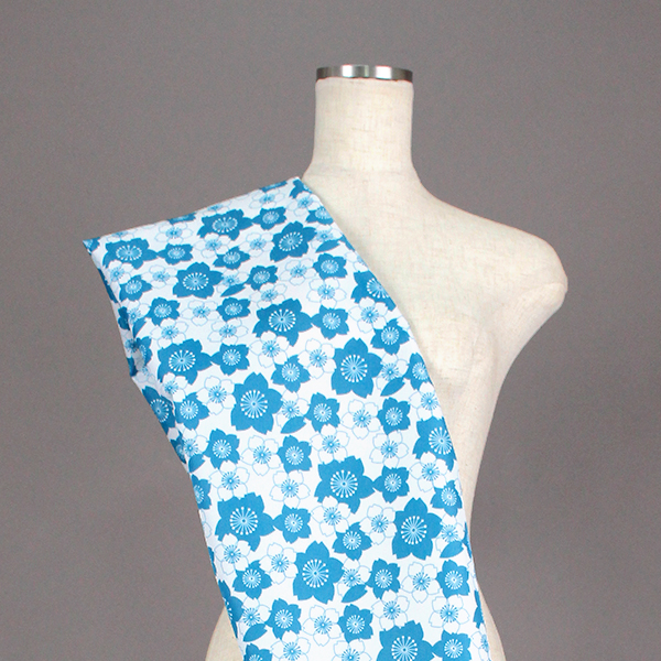 C0423　水色②　桜柄生地