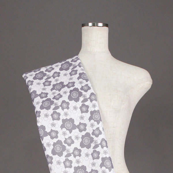 C0427　グレー②　桜柄生地