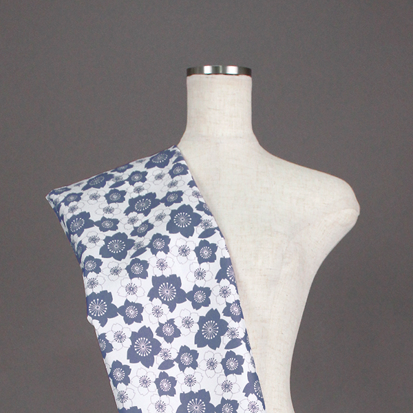 C0429　グレー④　桜柄生地