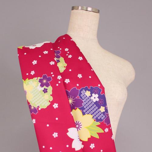 C0065　赤紫ベース和風花柄生地