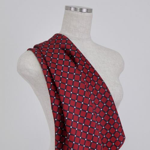 C0024　赤ベース×黒　チェック柄生地