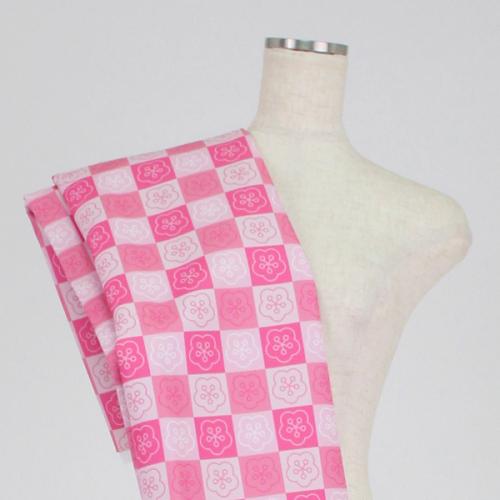 C0166　ピンク　花柄市松模様生地