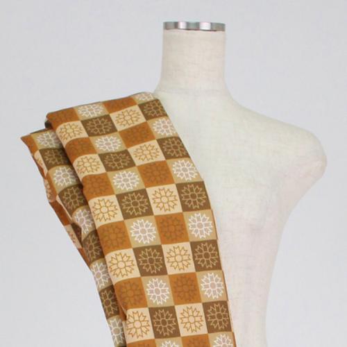 C0168　ブラウン　花柄市松模様生地