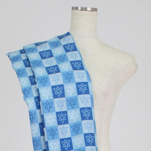 C0169　ブルー　花柄市松模様生地