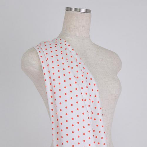 C0032　白ベースオレンジ　水玉柄生地