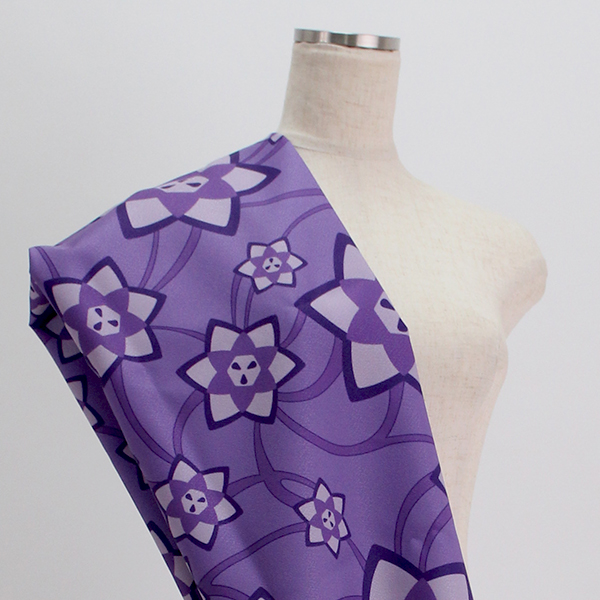 C0258　紫ベース　和風花柄生地