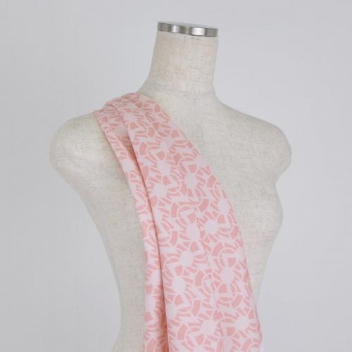 C0037　ピンクベース　幾何学模様生地