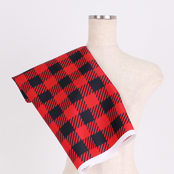 C0348　赤×黒　チェック柄生地