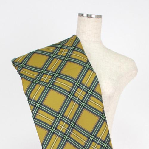 C0176　からし色ベース　チェック柄生地