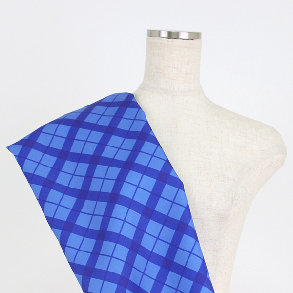 C0223　青×濃青　チェック柄生地