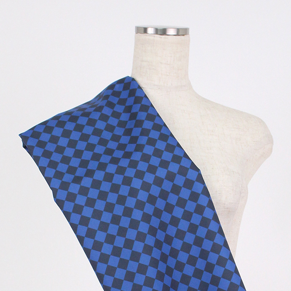 C0226　青×紺　ダイヤ柄生地