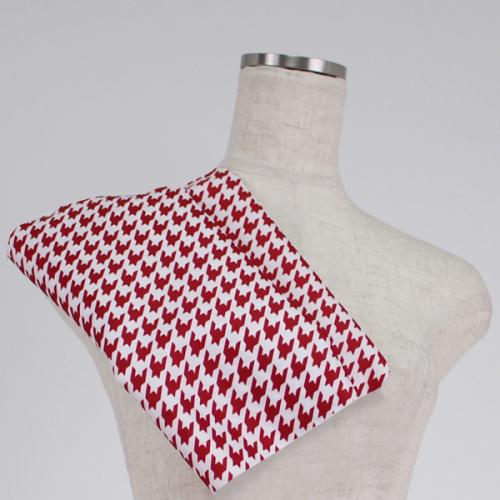 C0112　 赤×白　千鳥格子柄生地